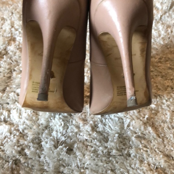 Victoria’s Secret brand Blush pointy pumps - Picture 5 of 6